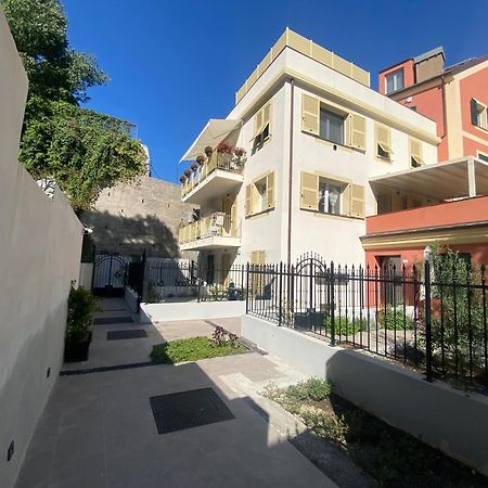 Appartamento Genova Centro ภายนอก รูปภาพ